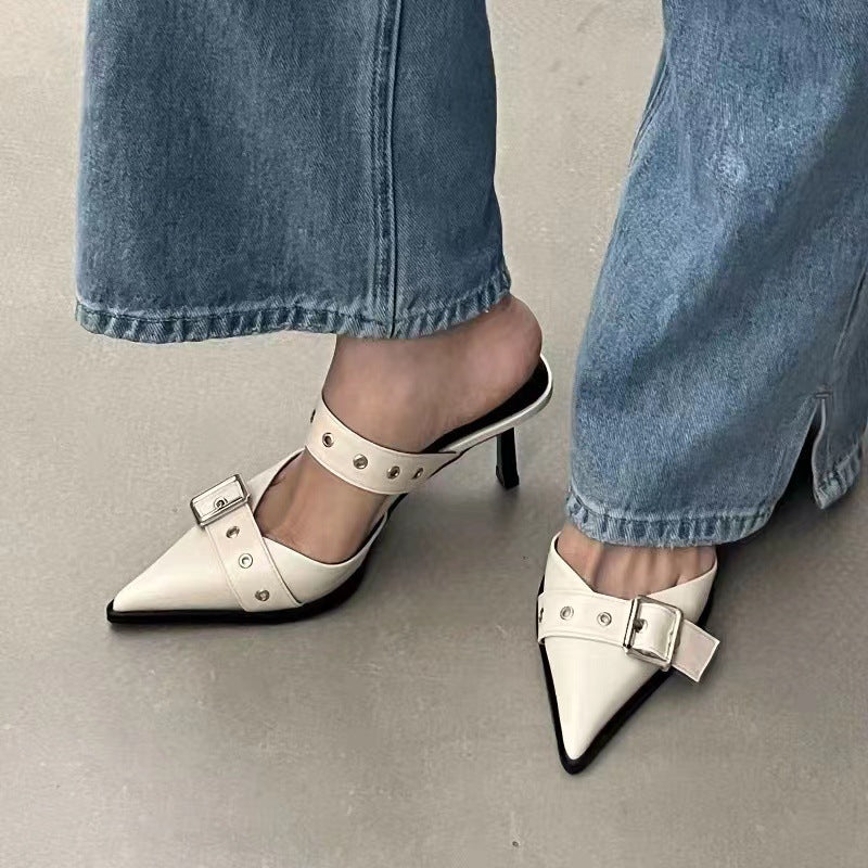 Eleganti Slip On con Tacco 5 cm e Borchie