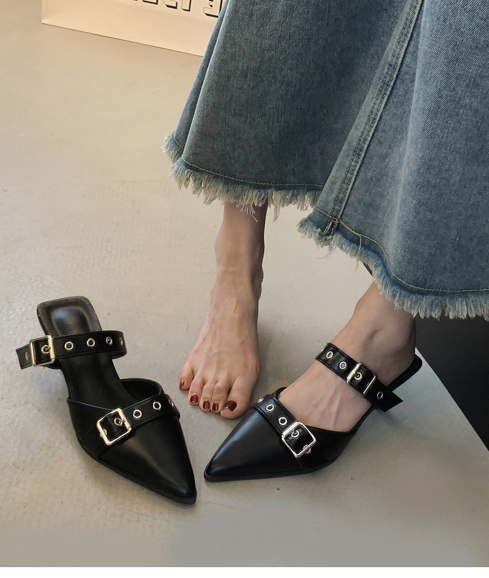 Eleganti Slip On con Tacco 5 cm e Borchie